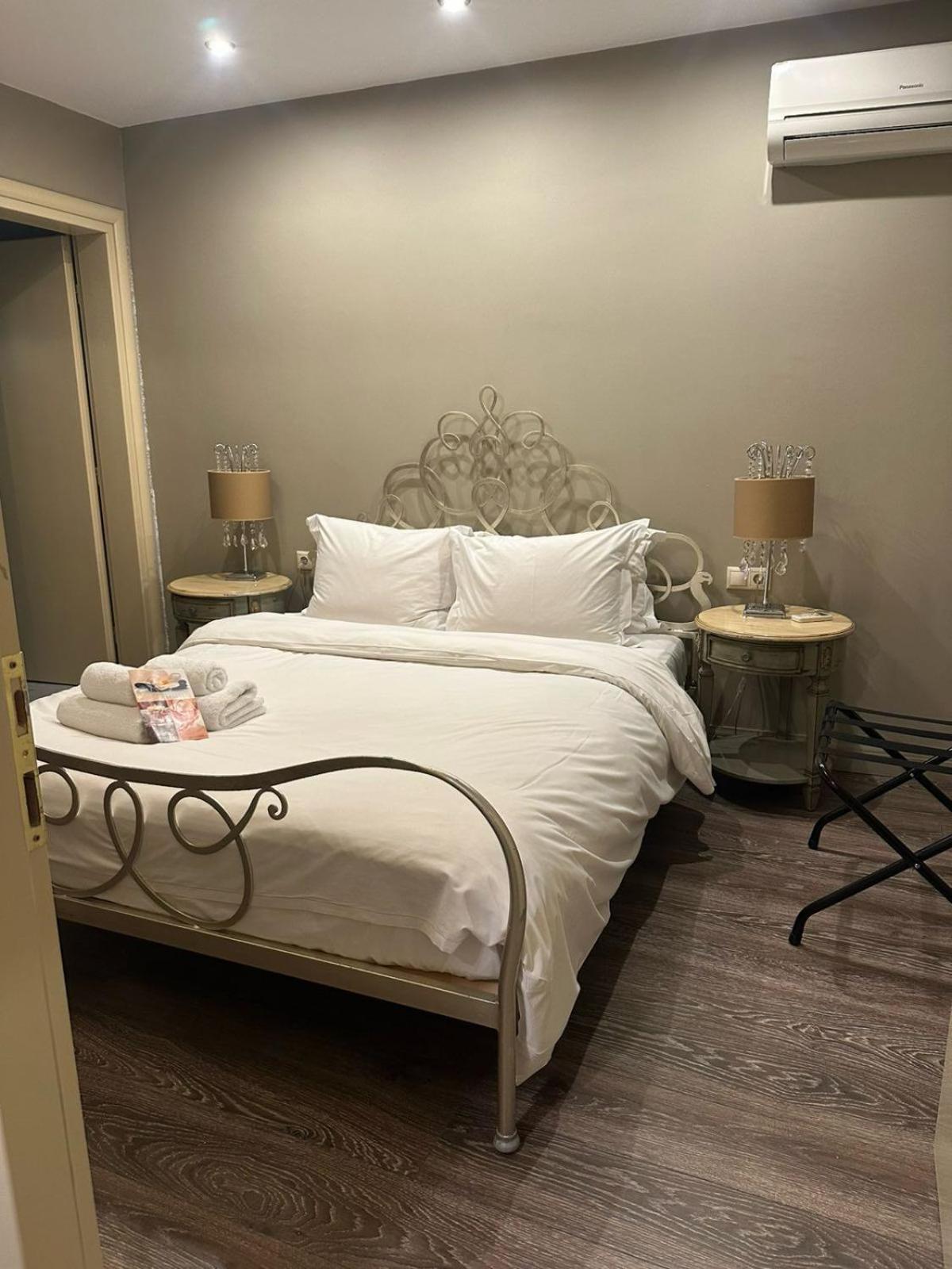 Melies Boutique Hotel Káto Loutrákion Eksteriør billede